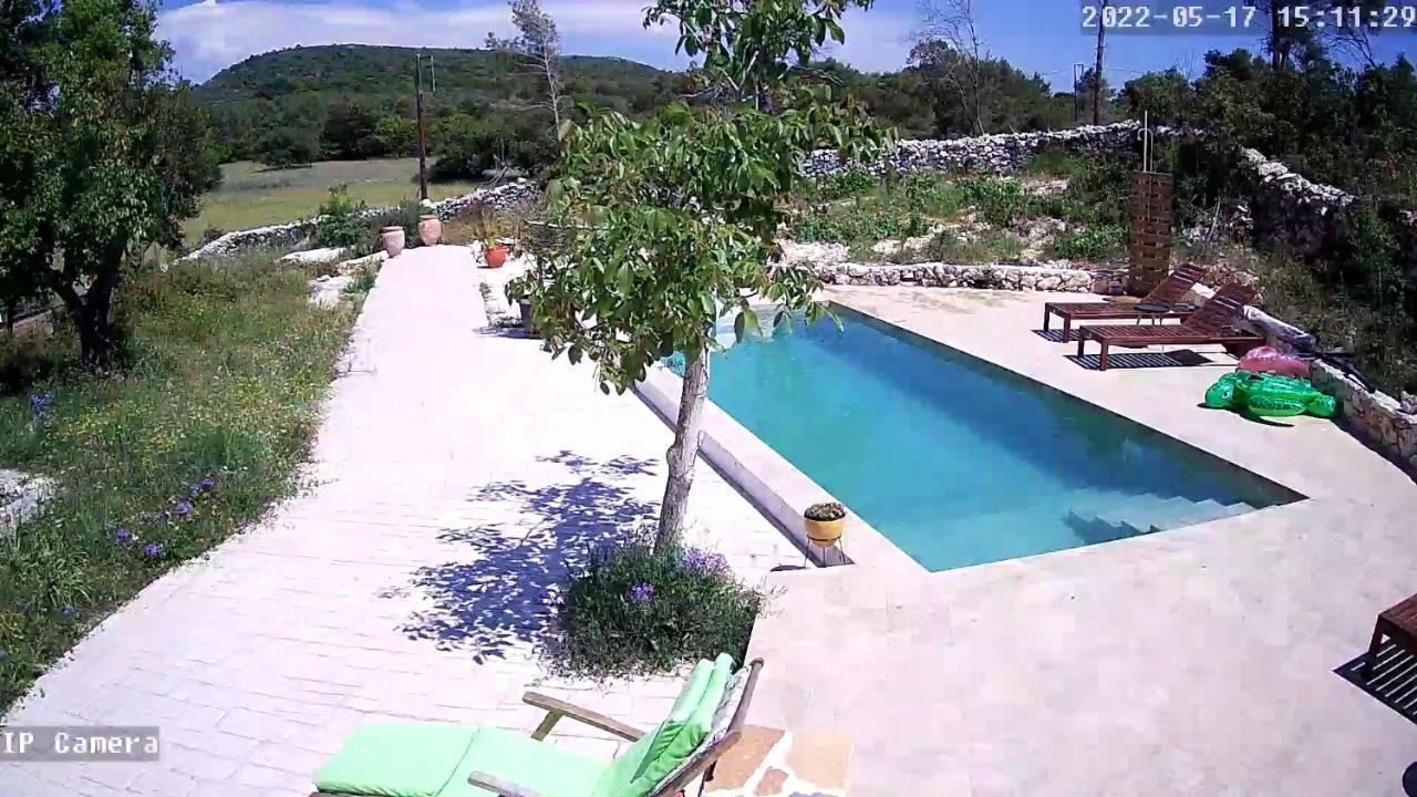 Dorinda Apartment Agia Marina  Exterior photo